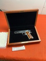 COLT 1911A1 POLISHED STAINLESS SEMI AUTO PISTOL ~ SILVER STAR ~ COMMEMORATIVE #725 OF 1000 - 1 of 12