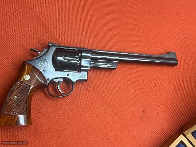 SMITH & WESSON MODEL 27-2 REVOLVER W/ PRESENTATION CASE - Image 3 of 15