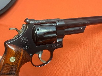 SMITH & WESSON MODEL 27-2 REVOLVER W/ PRESENTATION CASE - Image 4 of 15