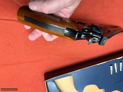 SMITH & WESSON MODEL 53 REVOLVER 22 REM JET - Image 9 of 18