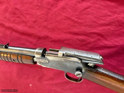 WINCHESTER MODEL 62 PUMP ACTION TAKEDOWN 22 RIFLE ~ 4 DIGIT ~ MADE 1932 - Image 20 of 22