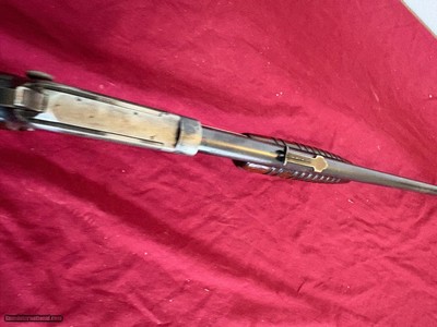 WINCHESTER MODEL 62 PUMP ACTION TAKEDOWN 22 RIFLE ~ 4 DIGIT ~ MADE 1932 - Image 10 of 22