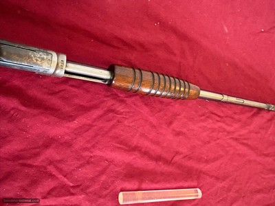 WINCHESTER MODEL 62 PUMP ACTION TAKEDOWN 22 RIFLE ~ 4 DIGIT ~ MADE 1932 - Image 16 of 22