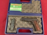 COLT COMMANDER 1911 SEMI AUTO PISTOL 9MM - 1 of 13