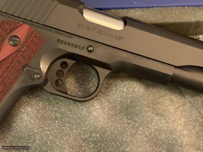 COLT COMMANDER 1911 SEMI AUTO PISTOL 9MM - Image 4 of 13