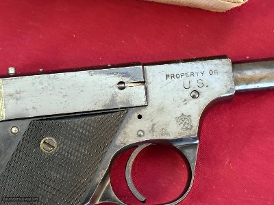 HI STANDARD MODEL B SEMI AUTO 22 PISTOL ~ UNITED STATES PROPERTY MARKED~ - Image 4 of 16