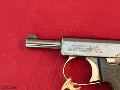 WEBLEY & SCOTT MODEL 1908 SEMI AUTO PISTOL 32ACP AUTOMATIC - Image 4 of 10