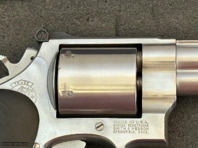 SMITH & WESSON MODEL 629-2 REVOLVER 44 MAGNUM ~ UNFLUTED CYLINDER ~ - Image 2 of 15