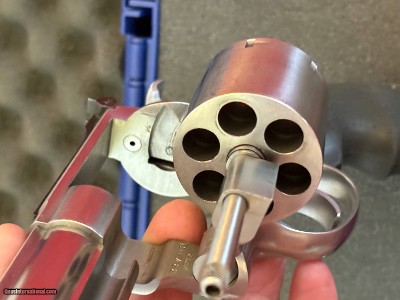 SMITH & WESSON MODEL 629-2 REVOLVER 44 MAGNUM ~ UNFLUTED CYLINDER ~ - Image 12 of 15