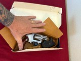 SMITH & WESSON MODEL 640 CENTENNIAL STAINLESS SNUBNOSE REVOLVER 38 SPECIAL ~ SER# 0003 - 11 of 11