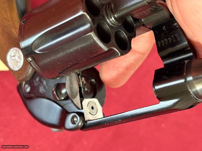 COLT COBRA LIGHTWEIGHT REVOLVER ~ COLT HAMMER SHROUD ~ 38 SPECIAL ~ MADE 1961 - Image 12 of 13