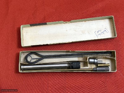 RARE ~ WALTHER ~ COLT 1911 GOV'T MODEL CONVERSION KIT TO 22 MAGNUM - Image 2 of 3