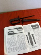 WORLD WAR ONE LF&C TRENCH FIGHTING KNIFE DATED 1917 - 6 of 13