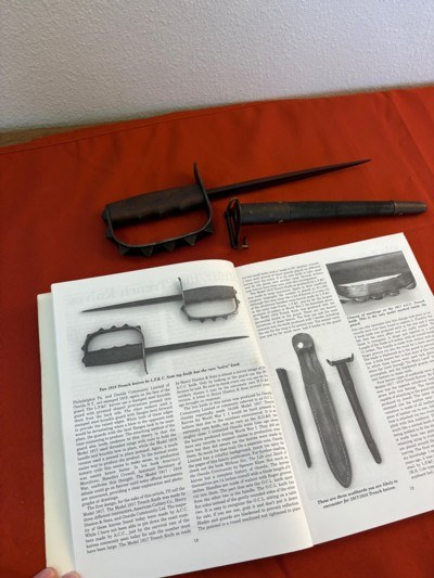 WORLD WAR ONE LF&C TRENCH FIGHTING KNIFE DATED 1917 - Image 6 of 13