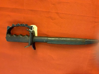 WWI AC CO. USA 1917 TRENCH FIGHTING KNIFE DATED 1917 - Image 3 of 18
