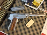WILDEY SEMI AUTO PISTOL STAINLESS SEMI AUTO PISTOL 475 WITH 100 RDS AMMO - 3 of 15