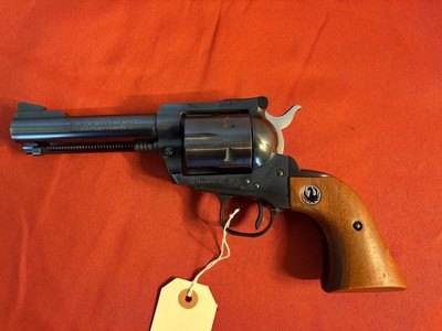 RUGER BLACKHAWK EARLY 3 SCREW REVOLVER 41 MAGNUM 4 5/8