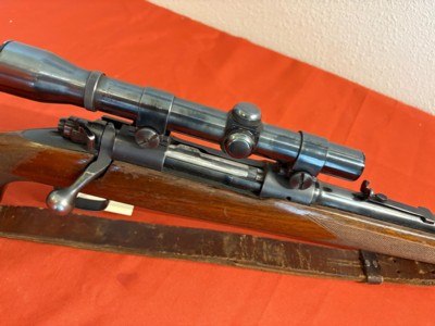 WINCHESTER MODEL 70 FEATHEWEIGHT PRE 64 BOLT ACTION RIFLE 30-06 MADE 1957 - Image 8 of 19