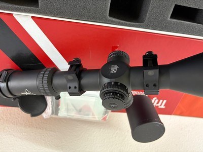 TRIJICON RIFLE SCOPE 4.5-30x56mm TENMILE RED/GREEN MOA PRECISION TREE - Image 7 of 14