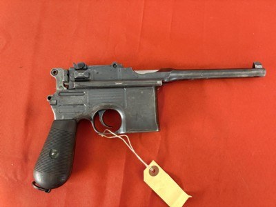 GERMAN MAUSER MODEL C96 BROOMHANDLE SEMI AUTO PISTOL 7.63mm - Image 2 of 12