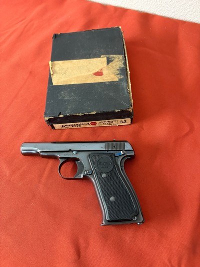 REMINGTON MODEL 51 SEMI AUTO PISTOL 32 ACP WITH BOX
