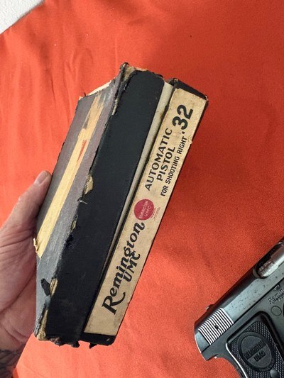 REMINGTON MODEL 51 SEMI AUTO PISTOL 32 ACP WITH BOX - Image 9 of 14