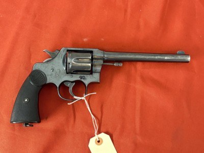 COLT MODEL NEW SERVICE 38 W.CF. REVOLVER 7 1/2" BARREL
MADE IN 1926
