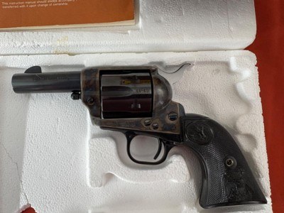 COLT SINGLE ACTION ARMY 3RD GEN SHERIFFS MODEL 44-40 ~ MADE IN 1984 - Image 2 of 11