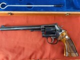 SMITH & WESSON MODEL 48-3 REVOLVER WITH PRESENTATION CASE 22 MAGNUM 8 3/8