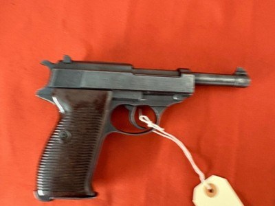 WWll GERMAN NAZI WALTHER P38 byf 44 SEMI AUTO PISTOL 9MM - Image 2 of 12