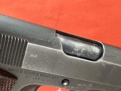 WWll ITHACA 1911A1 SEMI AUTO PISTOL 45 ACP ~ MADE IN 1943 - Image 11 of 15