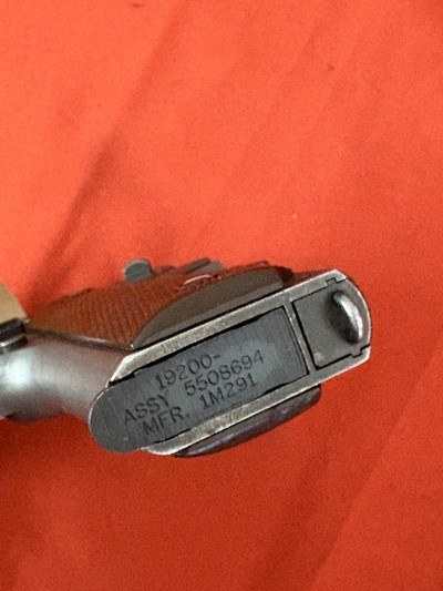 WWll ITHACA 1911A1 SEMI AUTO PISTOL 45 ACP ~ MADE IN 1943 - Image 15 of 15