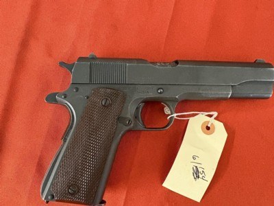 WWll U.S. PROPERTY ITHACA 1911A1 SEMI AUTO PISTOL 45 AC
