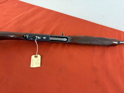 REMINGTON MODEL 11-48 SEMI AUTO SHOTGUN 28 GAUGE - Image 8 of 17