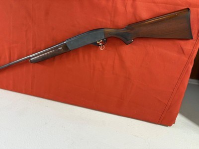 REMINGTON MODEL 11-48 SEMI AUTO SHOTGUN 28 GAUGE - Image 3 of 17