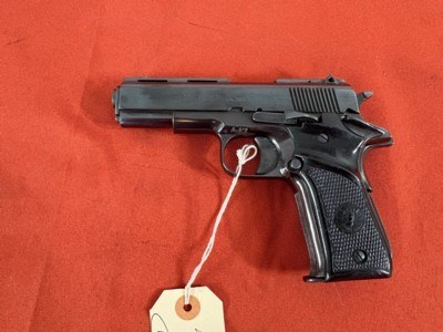 LLAMA MINI 1911 SEMI AUTO PISTOL 380 ACP - Image 2 of 5