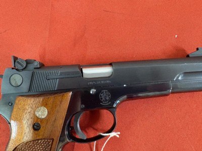 SMITH & WESSON MODEL 52-2 SEMI AUTO PISTOL 38 WADCUTTER - Image 3 of 12