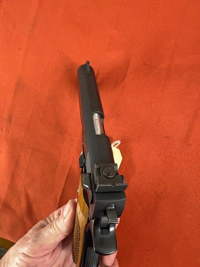SMITH & WESSON MODEL 52-2 SEMI AUTO PISTOL 38 WADCUTTER - Image 9 of 12