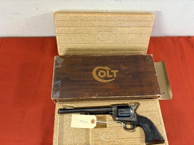COLT PEACEMAKER BUNTLINE REVOLVER 22 LR ~ MADE IN 1976 ~