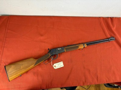 WINCHESTER MODEL 9422M LEVER ACTION 22 MAGNUM RIFLE
