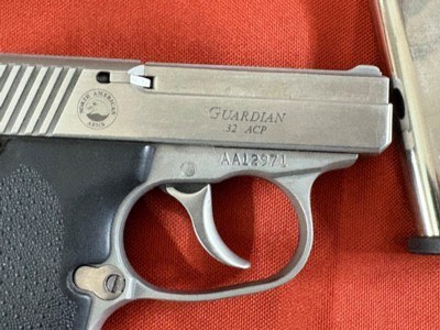 NORTH AMERICAN ARMS GUARDIAN 32 ACP ~ CONCEAL CARRY GUN ~ - Image 7 of 9