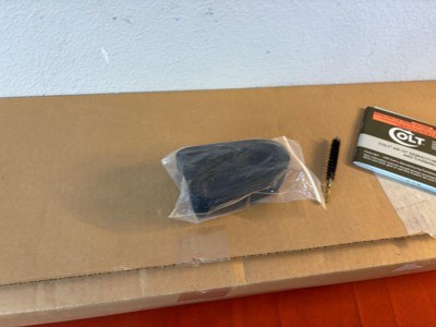 COLT MODEL AR6450 AR-15 SEMI AUTO RIFLE 9MM COMES WITH BOX & ACCESSORIES - Image 12 of 17
