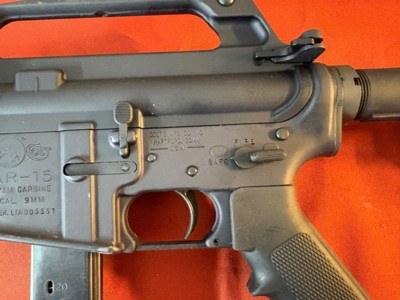 COLT MODEL AR6450 AR-15 SEMI AUTO RIFLE 9MM COMES WITH BOX & ACCESSORIES - Image 6 of 17