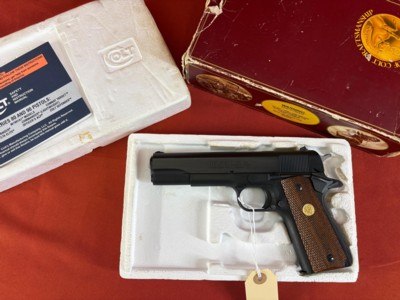 COLT SERIES 80 MK IV GOVERNMENT 1911 SEMI AUTO PISTOL 45ACP ~ MADE 1987 ~