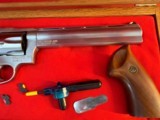 DAN WESSON MODEL 744VH STAINLESS REVOLVER 44 MAGNUM 8