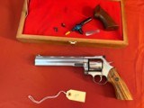 DAN WESSON MODEL 744VH STAINLESS REVOLVER 44 MAGNUM 8