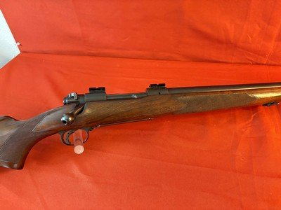 WINCHESTER MODEL 70 PRE 64 HEAVY BARREL VARMINT 243 WIN ~ MADE 1960 ~ - Image 2 of 16