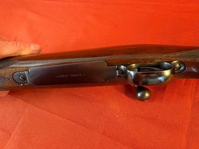 WINCHESTER MODEL 70 SUPER GRADE BOLT ACTION RIFLE ~ MADE 1954 ~ - Image 17 of 22