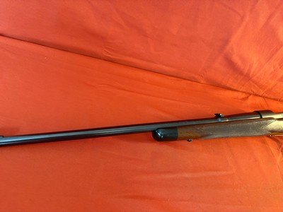WINCHESTER MODEL 70 SUPER GRADE BOLT ACTION RIFLE ~ MADE 1954 ~ - Image 10 of 22