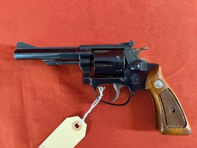 SMITH & WESSON MODEL 34-1 REVOLVER 22LR - Image 1 of 9